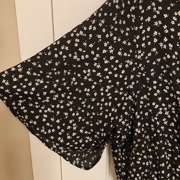 Shein black floral long wrap dress with ruffles. - Picture 4 of 4